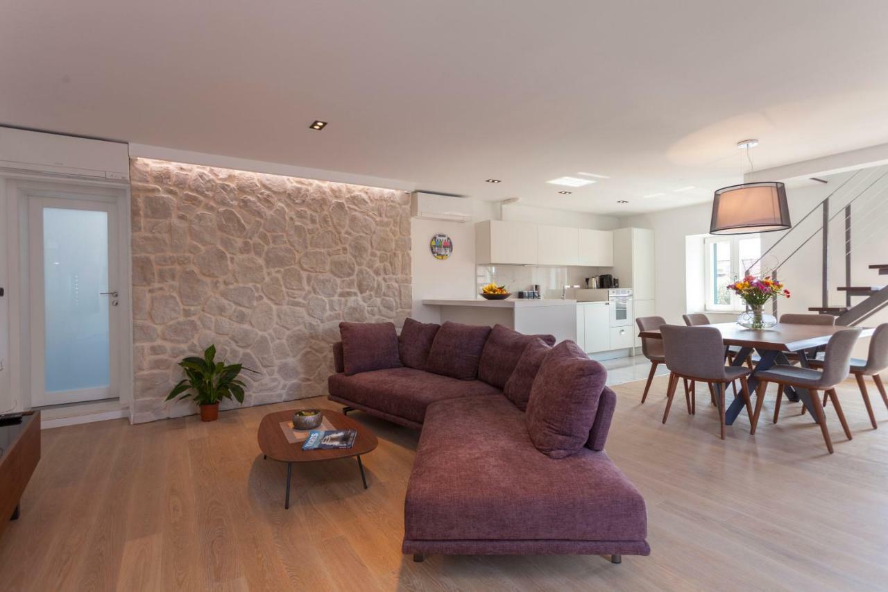 The Square Makarska, Lux App In The Heart Of The City Екстер'єр фото