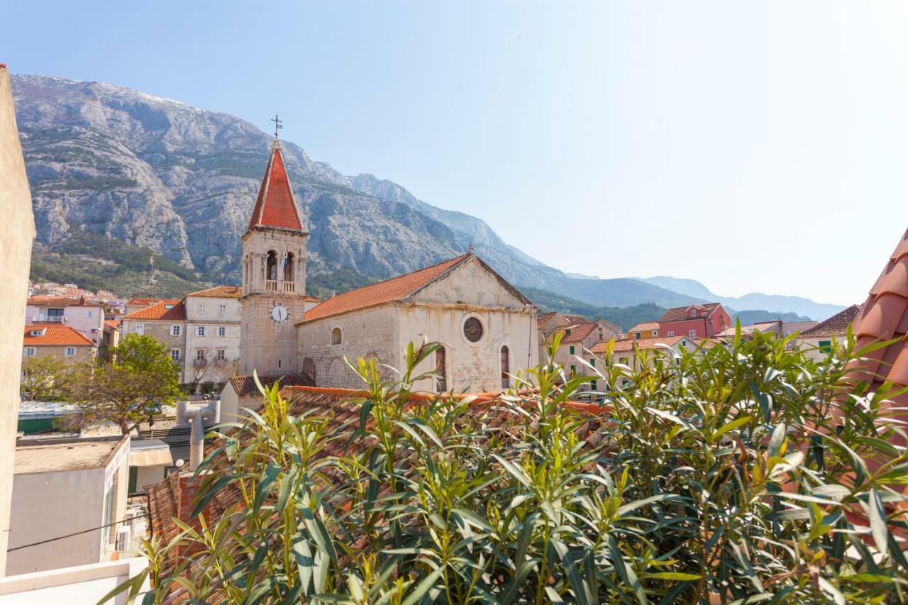 The Square Makarska, Lux App In The Heart Of The City Екстер'єр фото