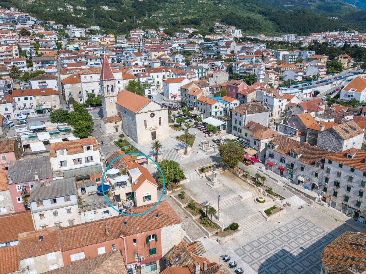 The Square Makarska, Lux App In The Heart Of The City Екстер'єр фото